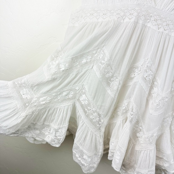 Free People White Plunge Neckline Cotton Crochet Lace Dress M - Picture 6 of 9